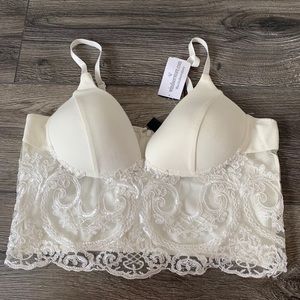 White Windsor bra top